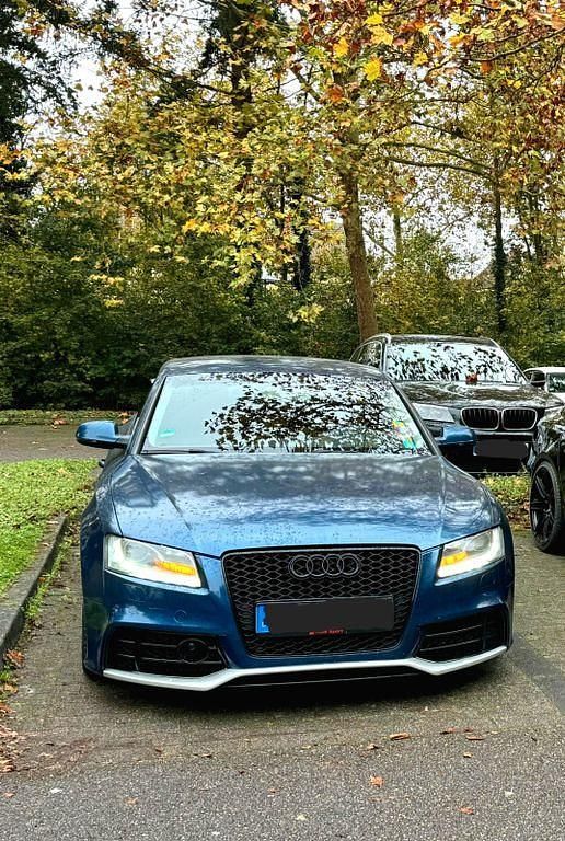 Schwarz Gebraucht 2009 Audi A5 Sportback Limousine | 11.400 € (Etwas zu teuer) - Bild 1/4