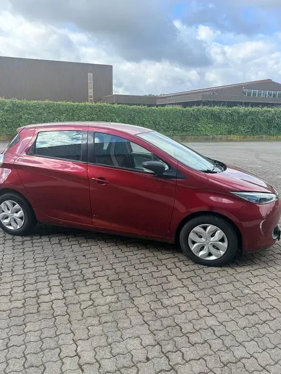 Gebraucht Renault Zoe Life 42 kW (58 PS) 2018 Rot Kleinwagen