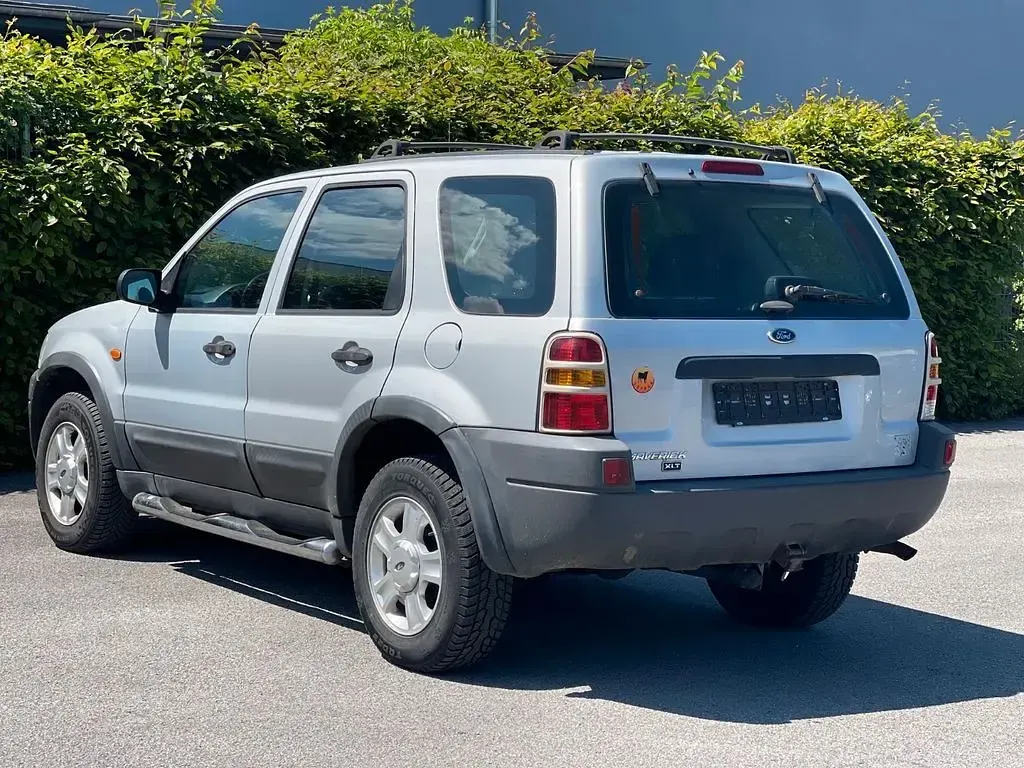 Gebraucht Ford Maverick 124 PS (91 kW) 2004 Silber SUV