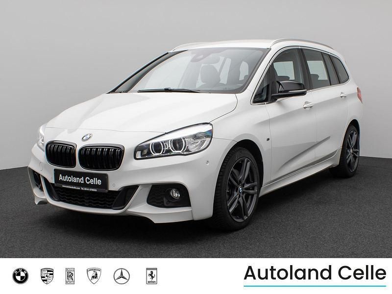 Weiß Gebraucht 2016 BMW 218 Gran Tourer M Sport Van / Kleinbus | 16.499 € (Guter Preis) - Bild 1/4
