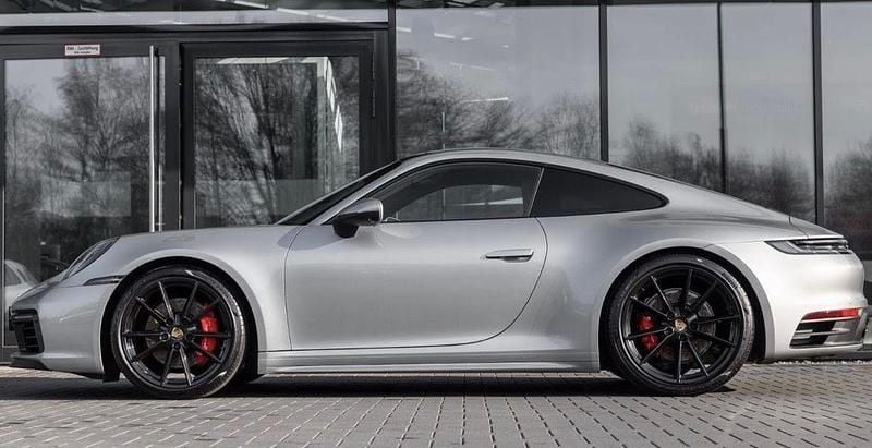 Gebraucht Porsche 911 Carrera 4S 450 PS (330 kW) 2021 Silber Coupé