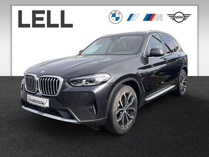 Gebraucht BMW X3 Sport Line 184 PS (135 kW) 2022 Grau SUV