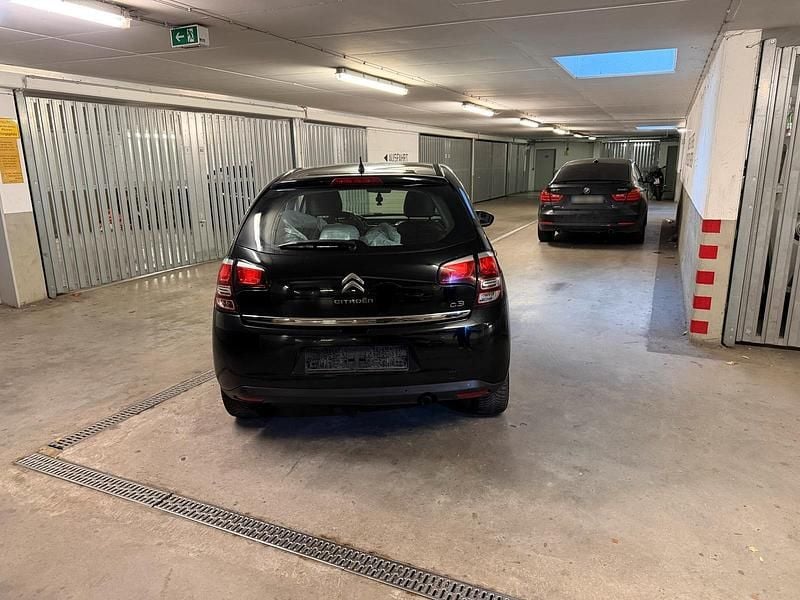 Gebraucht Citroën C3 83 PS (61 kW) 2016 Schwarz Kleinwagen