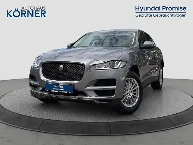 Gebraucht Jaguar F-Pace Prestige 179 PS (131 kW) 2020 Silber SUV