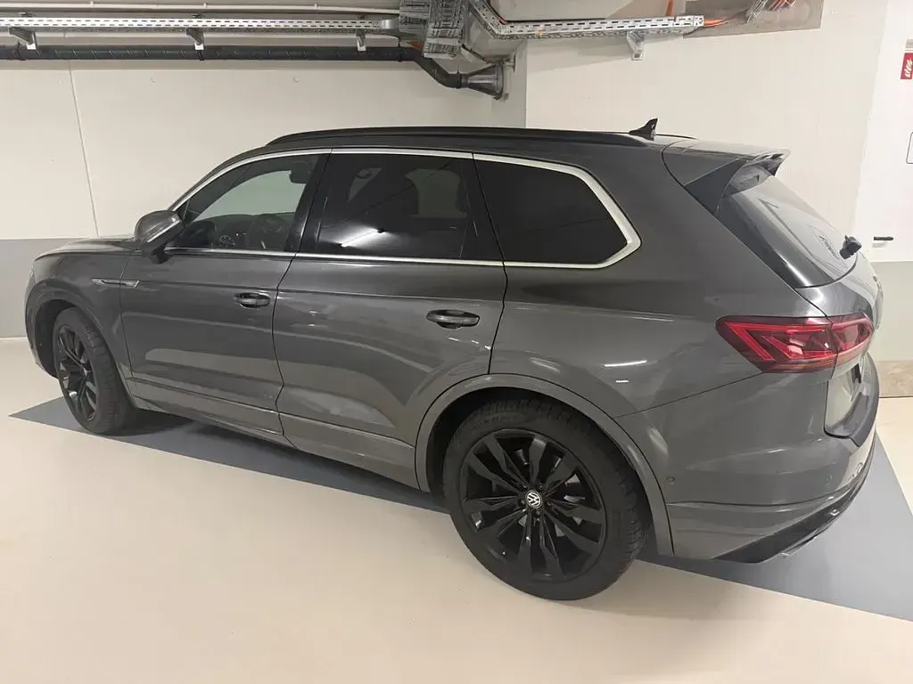 Gebraucht VW Touareg 421 PS (309 kW) 2019 Grau SUV