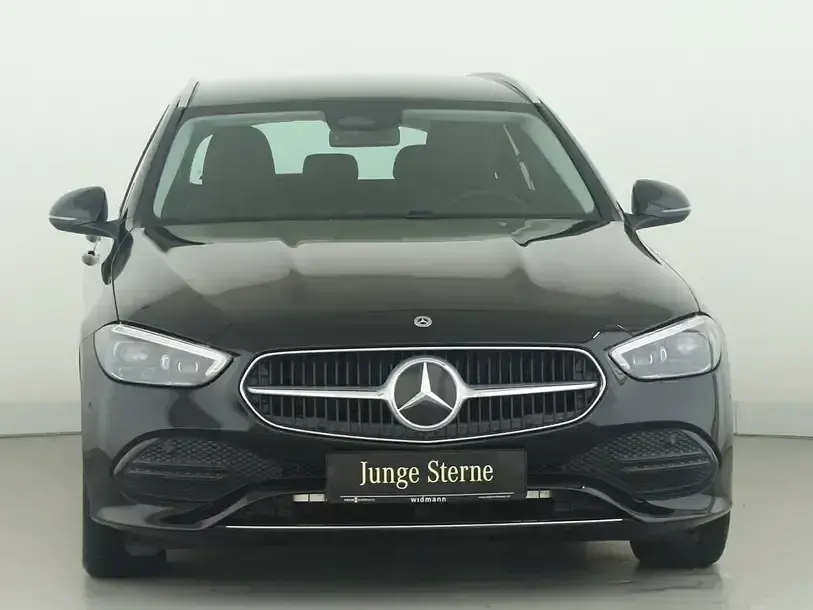Gebraucht Mercedes C200 Advanced Plus 204 PS (150 kW) 2024 Metalliclack obsidianschwarz metallic Kombi