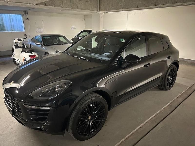 Gebraucht Porsche Macan S Sport 258 PS (189 kW) 2015 Schwarz SUV