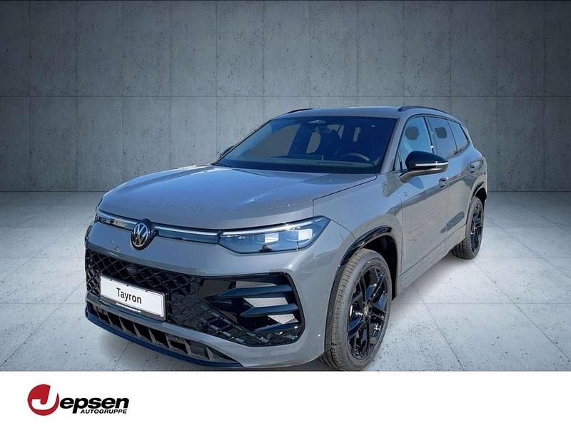 Delfingrau metallic Neu 2025 VW Tayron R-line SUV | 66.970 € (Teuer) - Bild 1/4