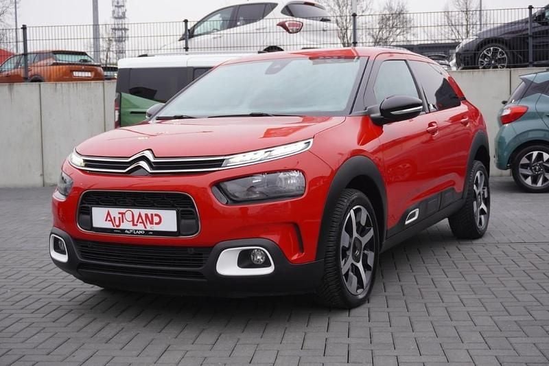 Rot Gebraucht 2019 Citroën C4 Cactus Kleinwagen | 11.990 € (Fairer Preis) - Bild 1/4