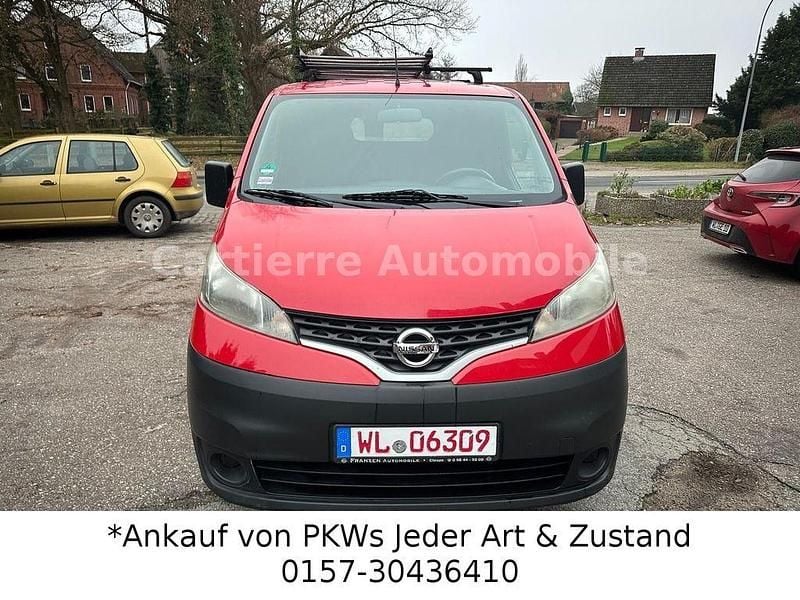 Gebraucht Nissan NV200 86 PS (63 kW) 2011 Rot Van / Kleinbus