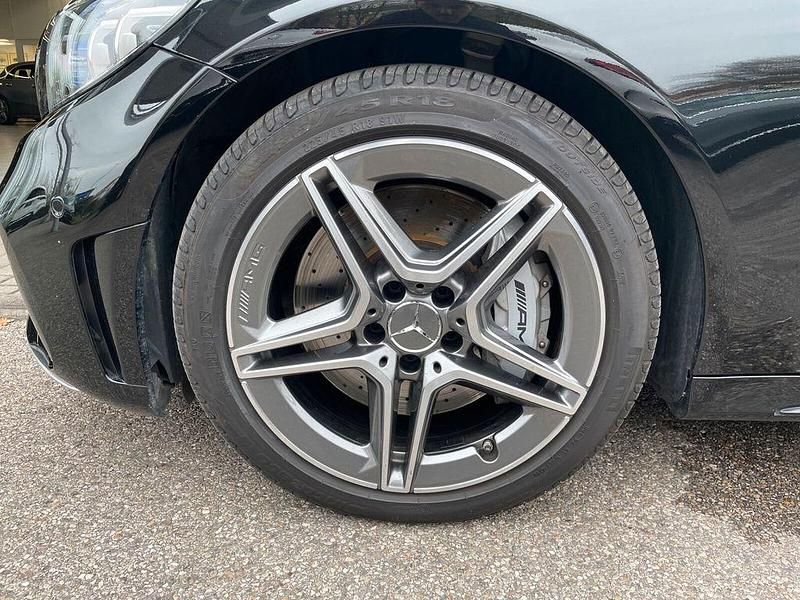 Gebraucht Mercedes C43 AMG AMG 367 PS (269 kW) 2020 Obsidianschwarz Limousine