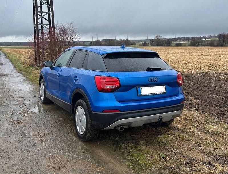 Gebraucht Audi Q2 Design 116 PS (85 kW) 2018 Blau SUV