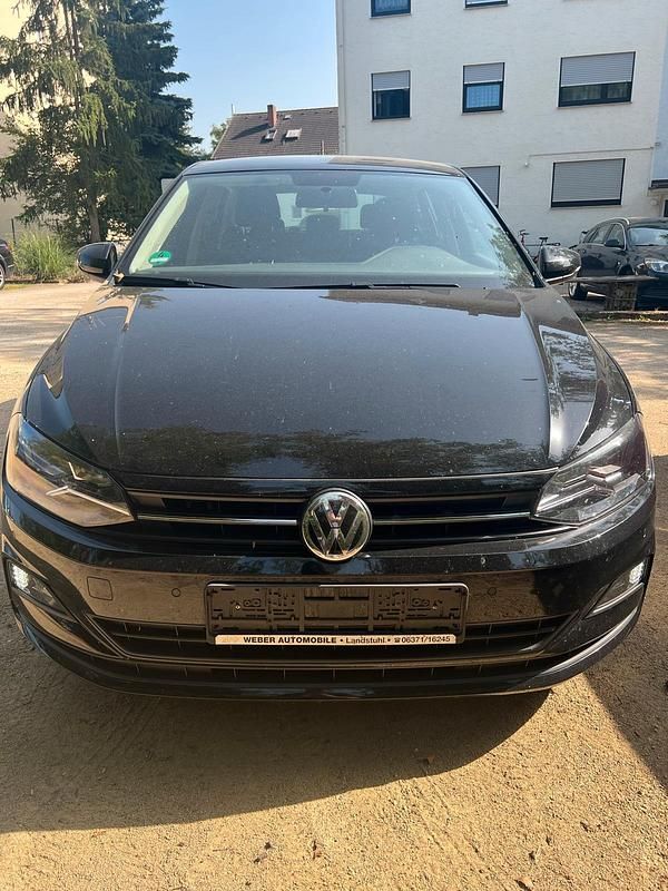 Schwarz Gebraucht 2018 VW Polo Comfortline Kleinwagen | 13.800 € (Fairer Preis) - Bild 1/4