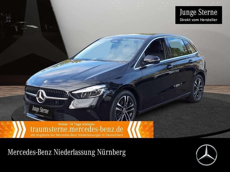 Schwarz Gebraucht 2024 Mercedes B180 Advanced Van / Kleinbus | 27.190 € (Superpreis) - Bild 1/3