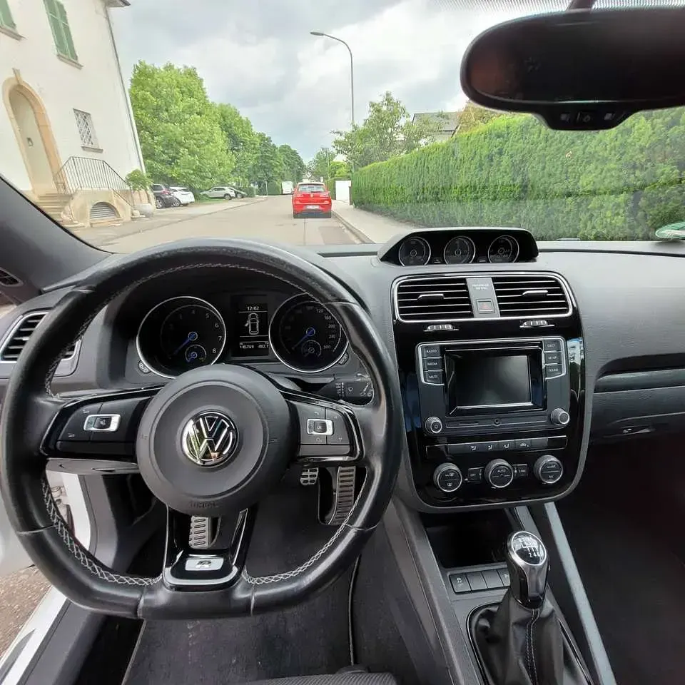 Gebraucht VW Scirocco R 280 PS (205 kW) 2015 Weiß Coupé