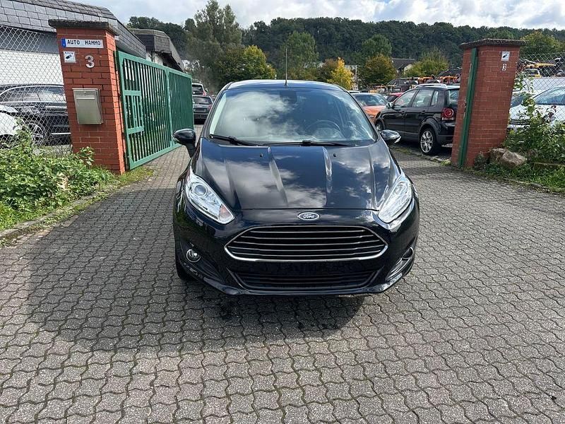 Schwarz Gebraucht 2017 Ford Fiesta Titanium Kleinwagen | 8.900 € (Guter Preis) - Bild 1/4