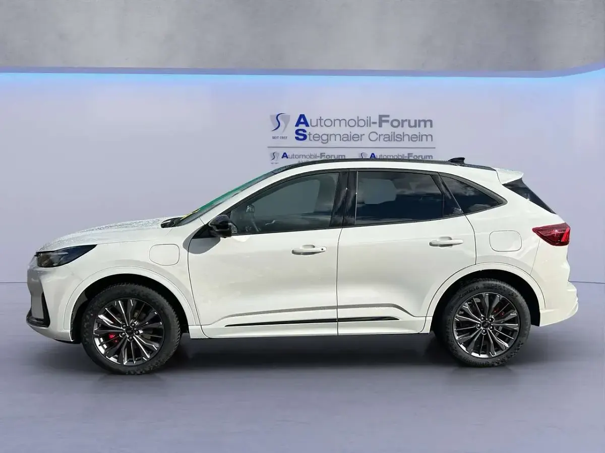 Neu Ford Kuga 242 PS (177 kW) 2026 Metropolis white SUV