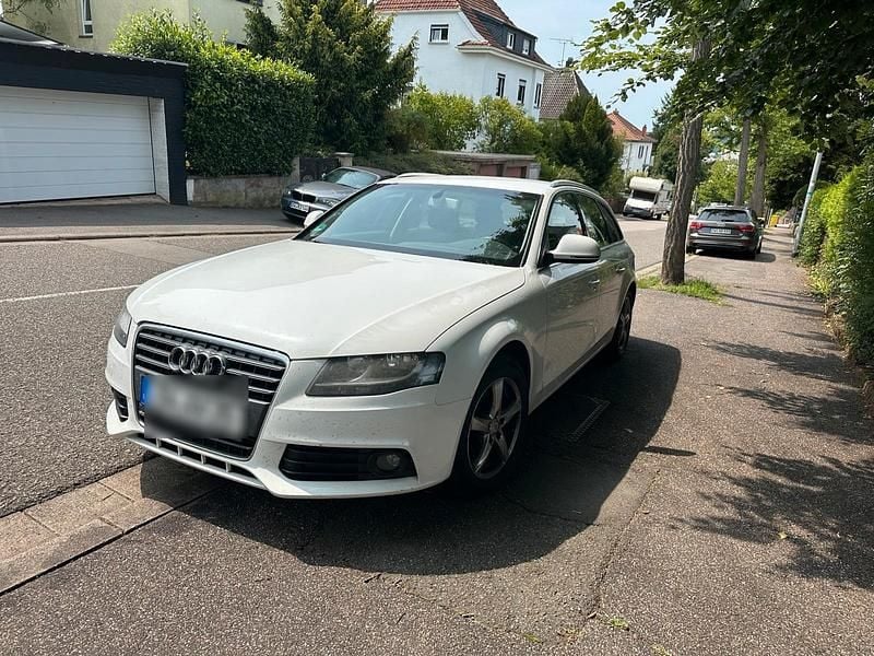Weiß Gebraucht 2008 Audi A4 Kombi | 4.500 € (Fairer Preis) - Bild 1/4