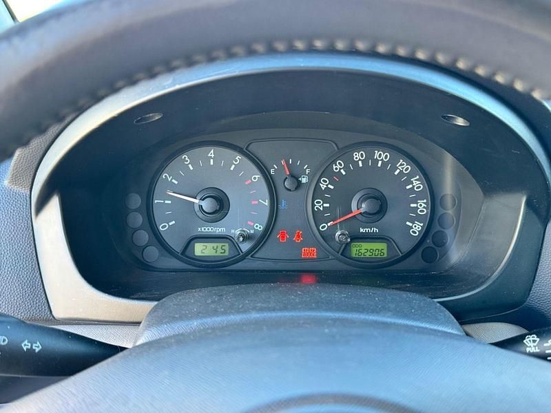 Gebraucht Kia Picanto 65 PS (47 kW) 2008 Schwarz Kleinwagen