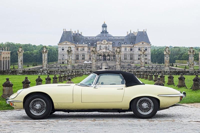 Gelb Gebraucht 1973 Jaguar E-Type Cabrio | 99.500 € - Bild 1/4