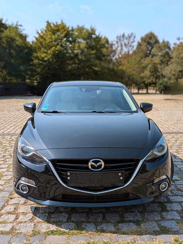 Schwarz Gebraucht 2013 Mazda 3 Sports-Line Limousine | 11.500 € (Etwas zu teuer) - Bild 1/4