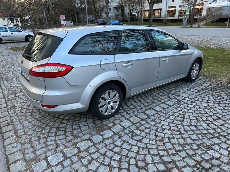 Gebraucht Ford Mondeo 140 PS (102 kW) 2007 Kleinwagen