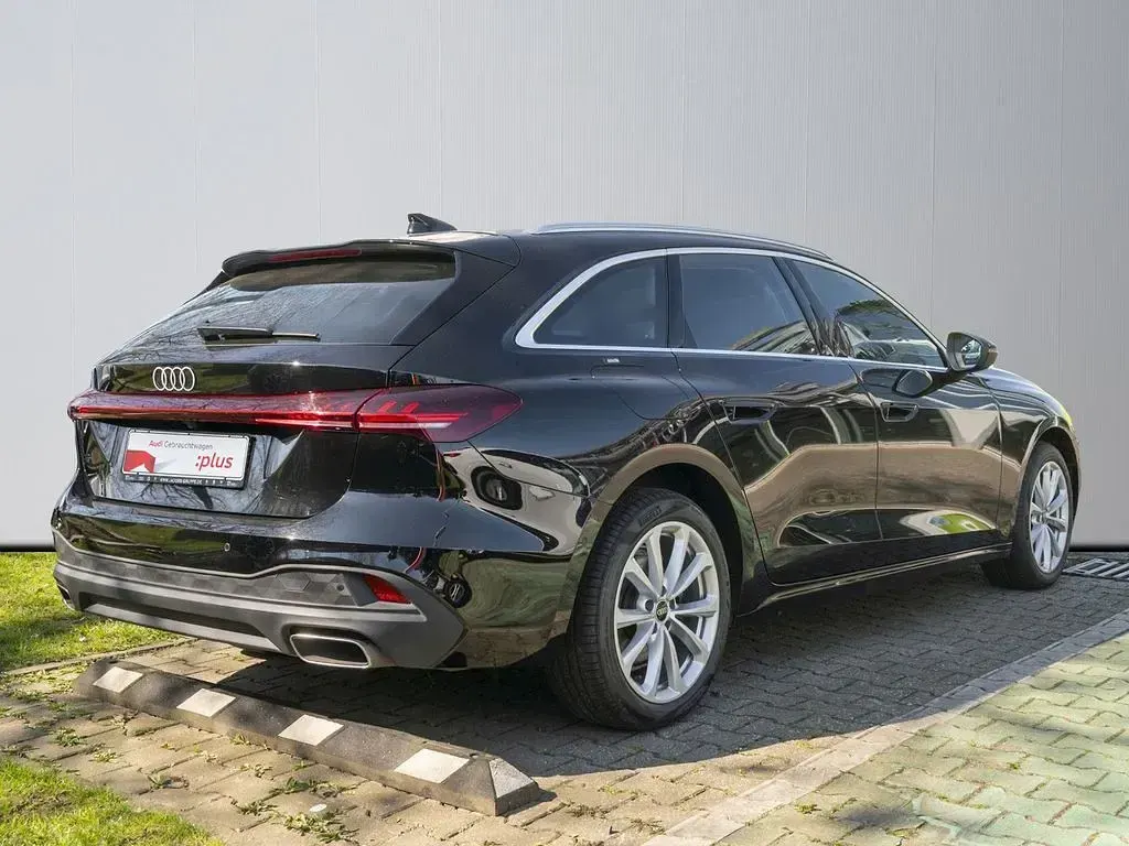 Second-hand Audi A5 Ambiente 204 CP (150 kW) 2025 Negru Break