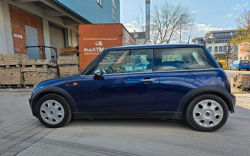 Gebraucht Mini ONE 90 PS (66 kW) 2005 Blau Kleinwagen