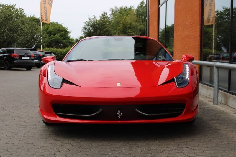 Gebraucht Ferrari 458 570 PS (419 kW) 2012 Rot Cabrio
