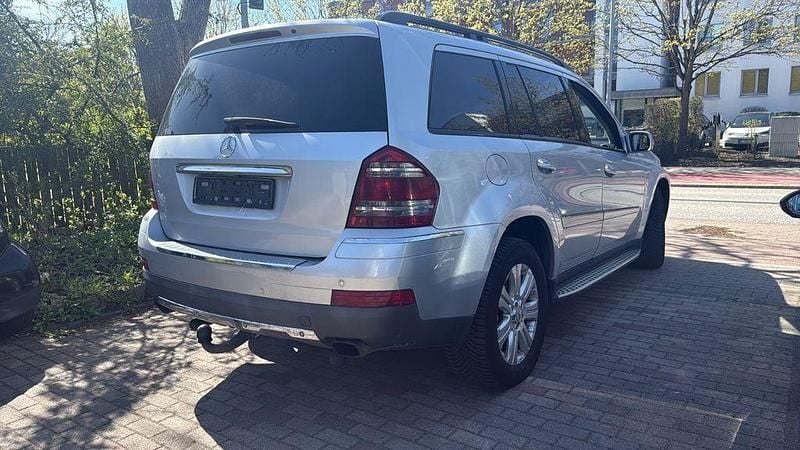 Gebraucht Mercedes GL320 224 PS (164 kW) 2007 Silber SUV