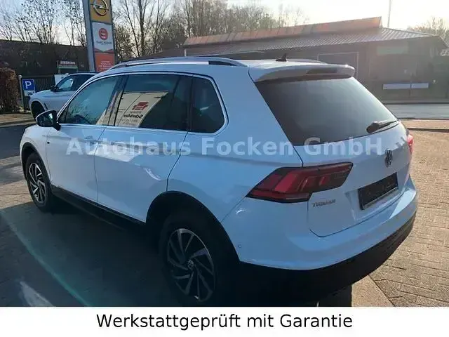 Gebraucht VW Tiguan Join 125 PS (91 kW) 2018 Andere SUV