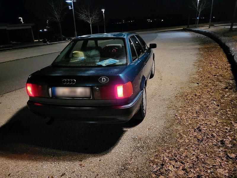 Gebraucht Audi 80 89 PS (65 kW) 1991 Grün Limousine