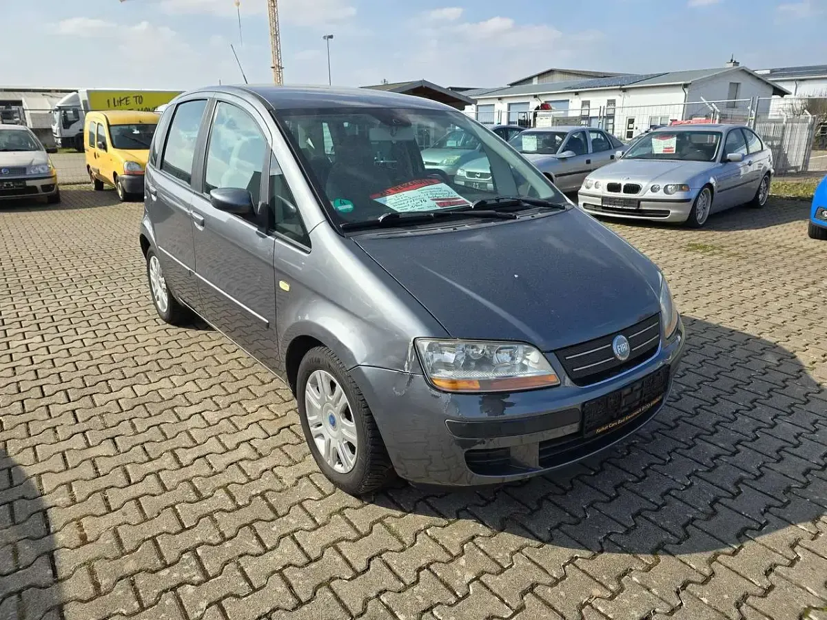Gebraucht Fiat Idea 95 PS (69 kW) 2004 Grau Van / Kleinbus