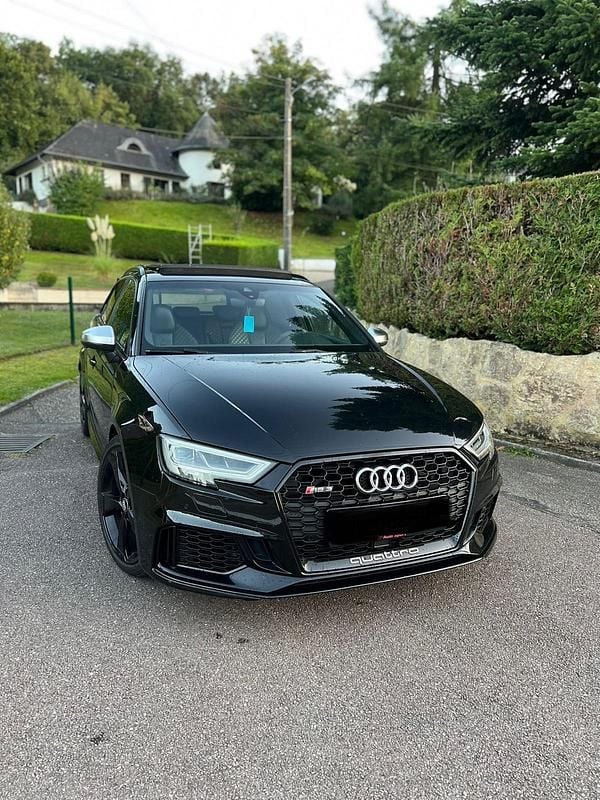 Schwarz Gebraucht 2018 Audi RS3 Kleinwagen | 34.500 € (Fairer Preis) - Bild 1/4