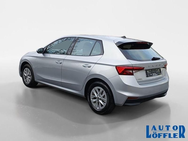 Gebraucht Skoda Fabia Selection 95 PS (69 kW) 2023 Brilliantsilber (metallic) Kleinwagen