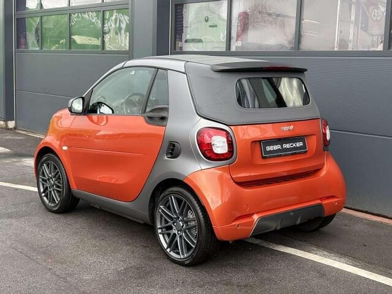 Gebraucht Smart ForTwo Cabrio Brabus 90 PS (66 kW) 2019 Orange Cabrio
