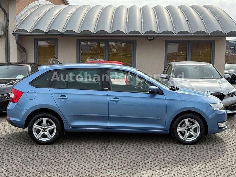 Gebraucht Skoda Rapid 90 PS (66 kW) 2016 Blau Kleinwagen