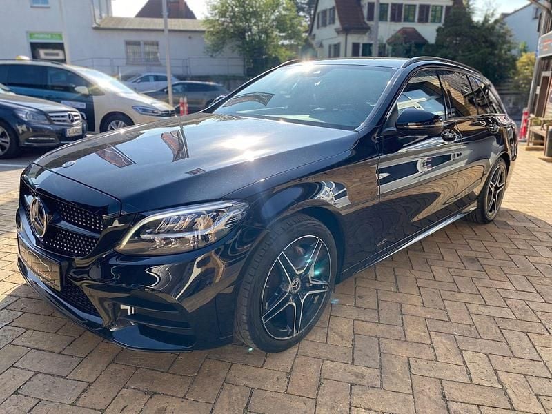 Gebraucht Mercedes C220 AMG line 194 PS (142 kW) 2019 Schwarz Kombi