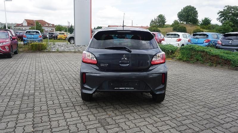 Neu Mitsubishi Space Star Select+ 71 PS (52 kW) 2025 Grau Limousine