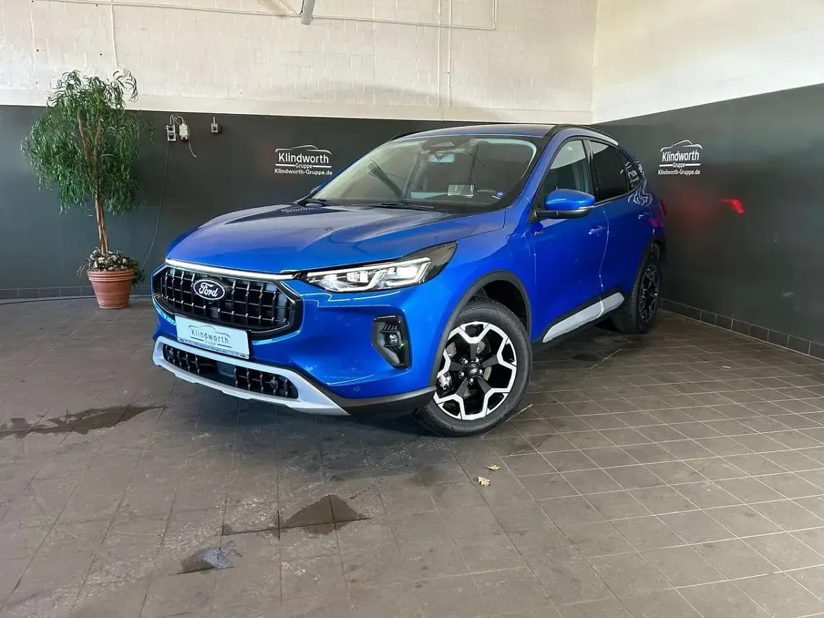 Gebraucht Ford Kuga Active 242 PS (177 kW) 2025 Blau SUV
