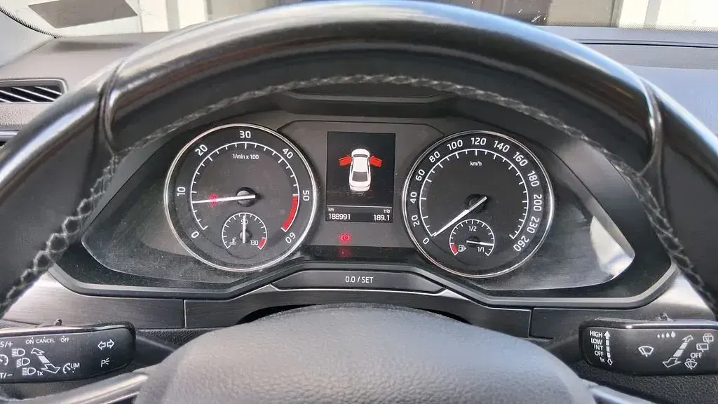 Gebraucht Skoda Superb Style 120 PS (88 kW) 2017 Schwarz Limousine