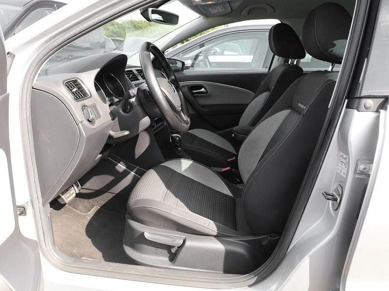 Gebraucht VW Polo Cross 90 PS (66 kW) 2016 Reflexsilber metallic Kleinwagen