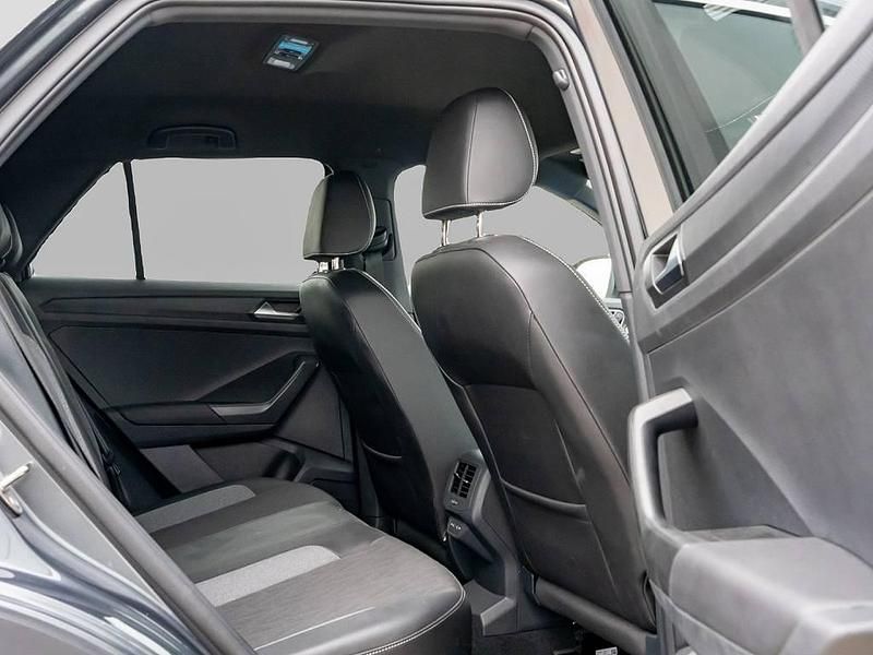 Usata VW T-Roc 150 CV (110 kW) 2025 Grigio SUV