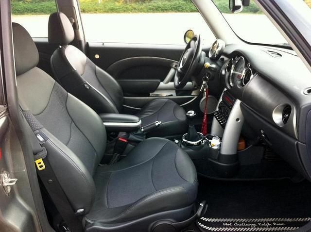 Gebraucht Mini Cooper S 170 PS (125 kW) 2005 Andere farbe metallic Kleinwagen