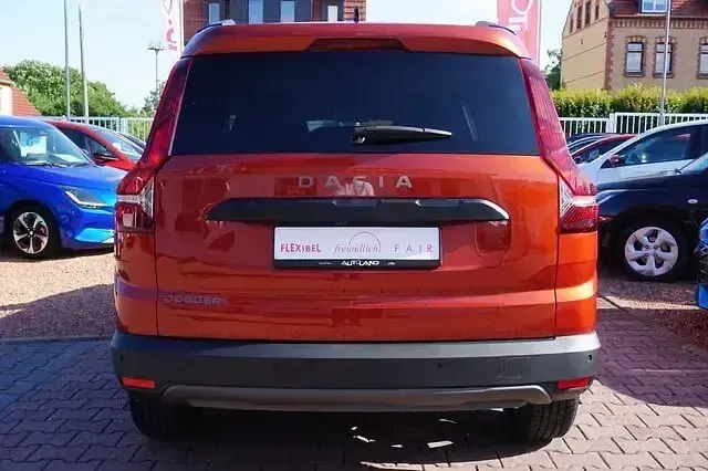 Gebraucht Dacia Jogger Extreme 110 PS (80 kW) 2022 Braun Van / Kleinbus