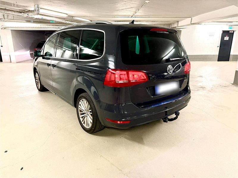 Gebraucht VW Sharan 177 PS (130 kW) 2015 Grau Van / Kleinbus