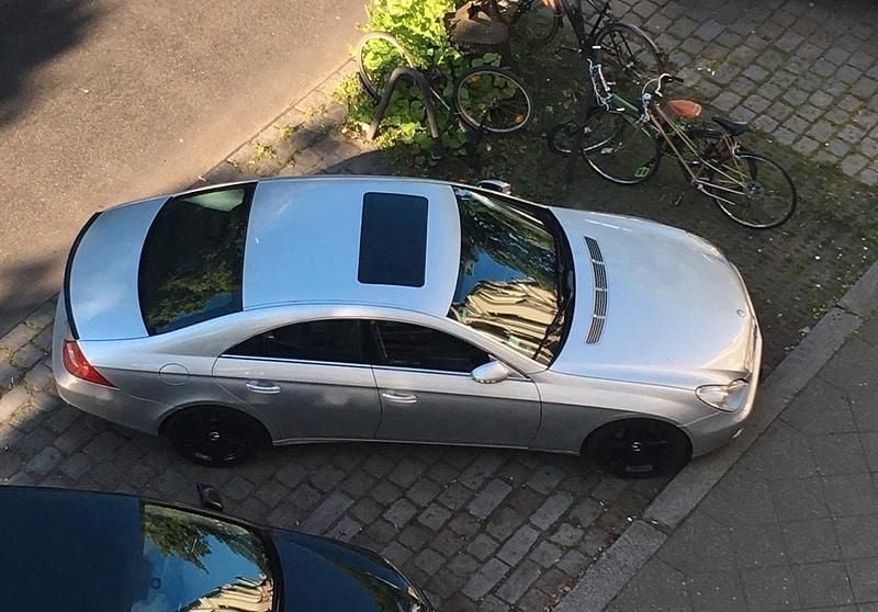 Gebraucht Mercedes CLS350 272 PS (200 kW) 2004 Silber Limousine