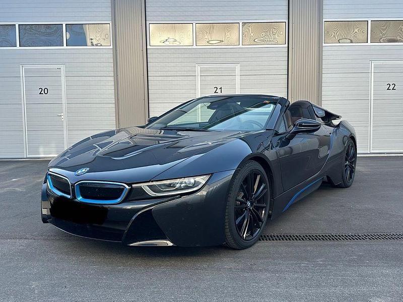 Gebraucht BMW i8 Performance 374 PS (275 kW) 2018 Grau Cabrio