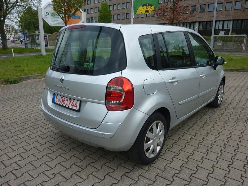 Gebraucht Renault Grand Modus Dynamique 103 PS (75 kW) 2012 Silber Van / Kleinbus