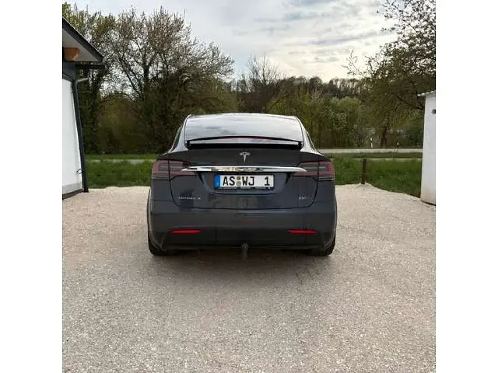 Occasion Tesla Model X 386 kW (525 ch) 2018 Gris SUV